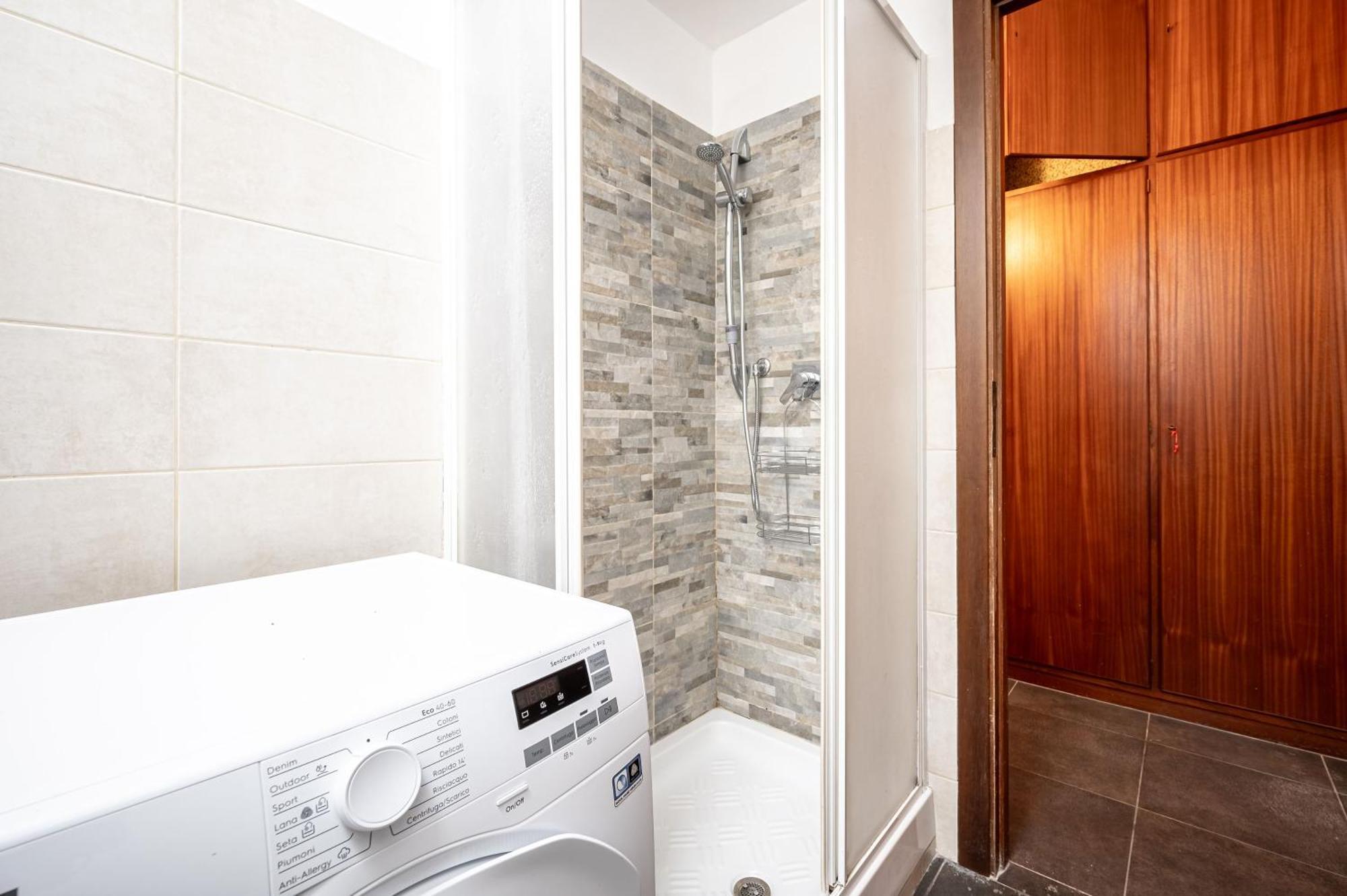 Dream Modern In Air Conditioning Wifi Near The Metro A Apartamento *